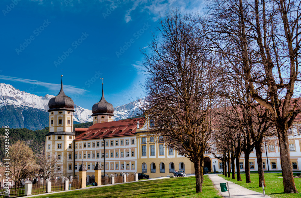 Fototapeta premium Monastère de Stams, Autriche