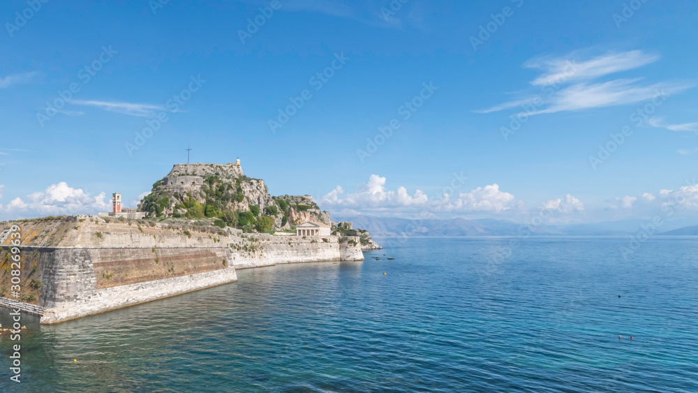 Vue du vieux fort de Corfou, Grèce.	