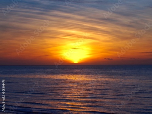 Seascape Sunset © Pefkos