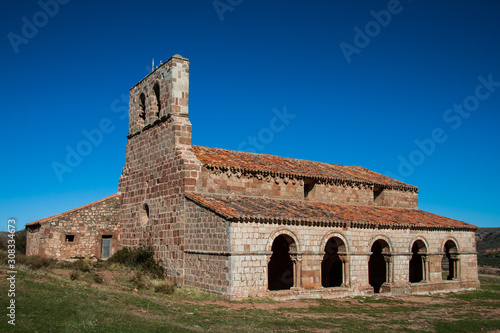 Iglesia romanica siglo XI Soria