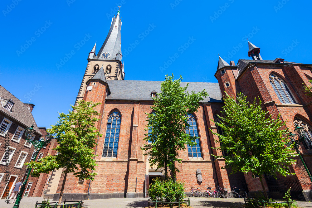 St. Basilika Lambertus in Dusseldorf