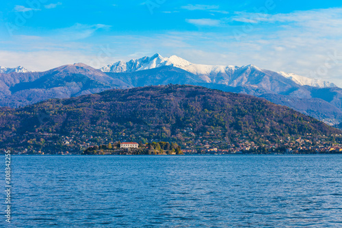 Isola Bella, Jezioro Maggiore