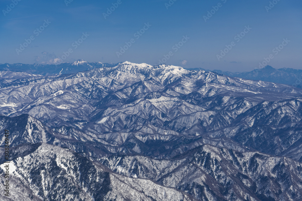 谷川岳から見た武尊山