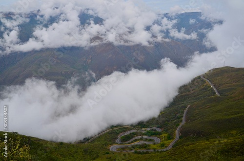 Paisaje montañoso en Colombia