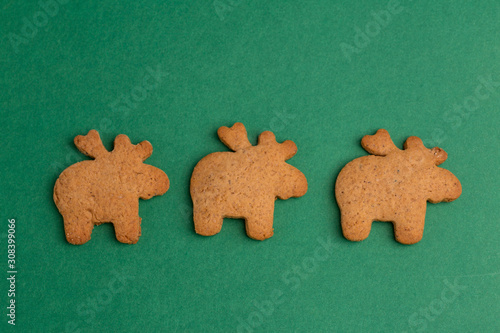 green background with ginger biscuits