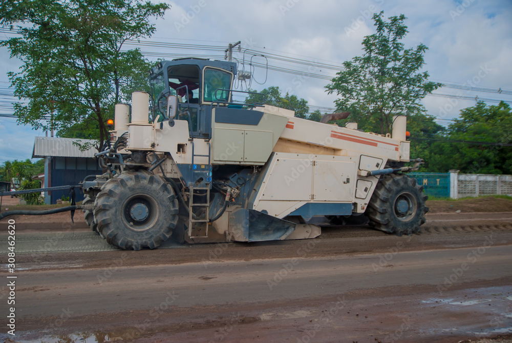 Obraz premium Milling Machine for road, Milling Machine for road from Thailand country