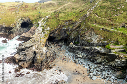 Obraz na płótnie Tintagel, Cornwall / UK - 09 28 2019: View over the sea from Tintagel, Cornwall w salonie