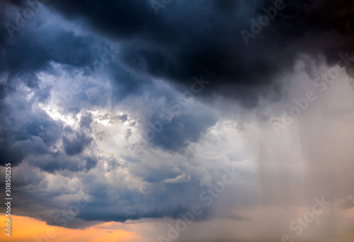 Billede på lærred Clouds and Rain