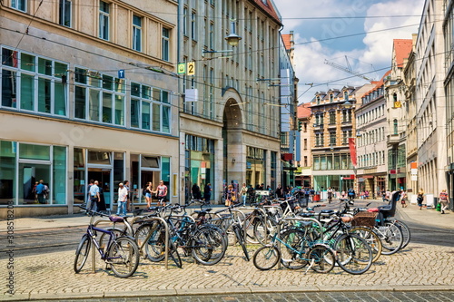 Obraz na płótnie fahrradstadt halle an der saale, deutschland w salonie