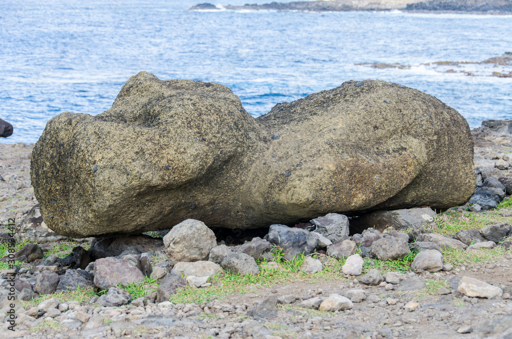 Chile - Rapa Nui or Easter Island - Ahu Akahanga Chile - Rapa Nui or Easter Island - Ahu Akahanga