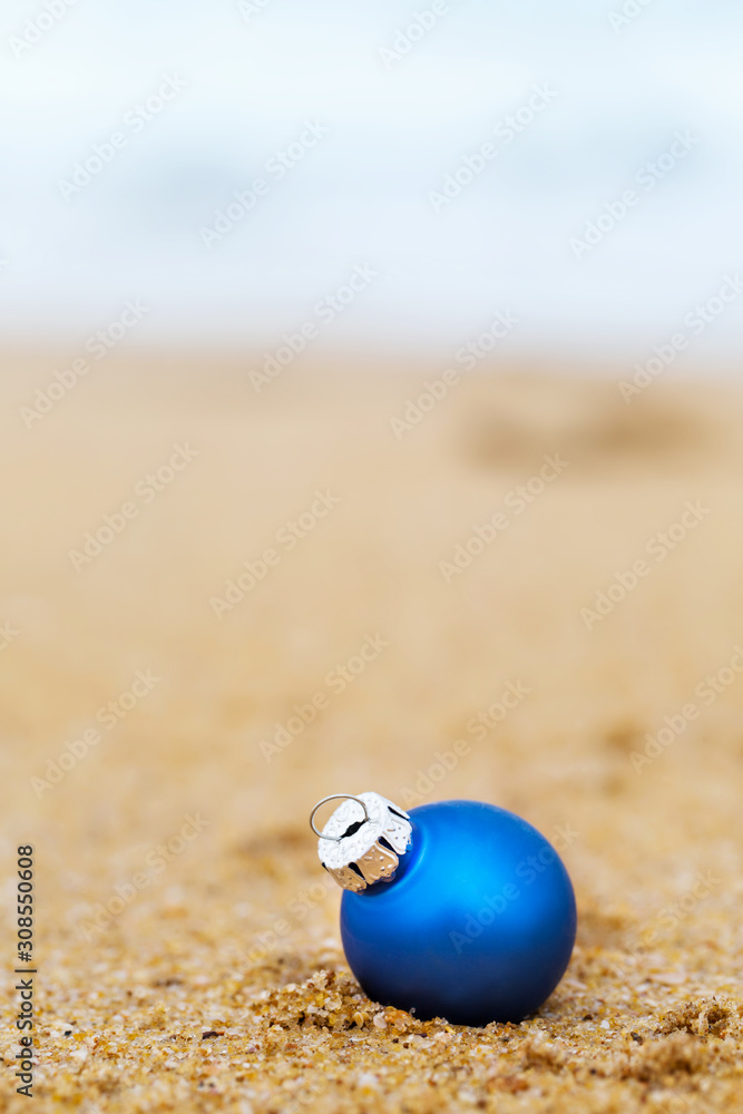 Obraz premium blue Christmas ball