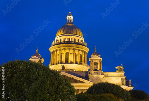 Night Saint Isaac Cathedral Petersburg Russia