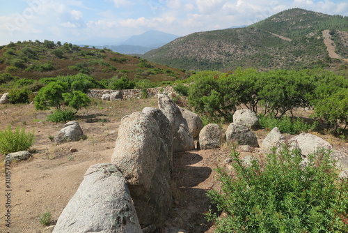 Gigantengrab von Osono bei Triei, Sardinien photo