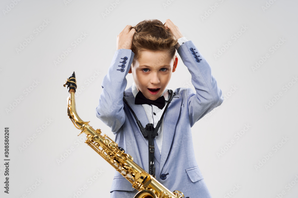 Fototapeta premium man with saxophone