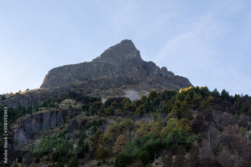 Naklejka premium volcán nevado de Colima
