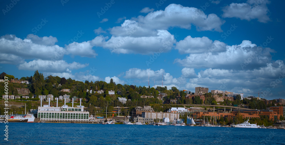 2019-08-01 CAPITOL HILL AND EASTLAKE NEIGHBORHOODS IN SEATTLE FROM LAKE UNION