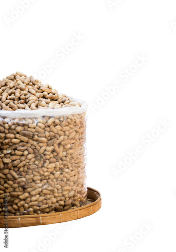 Boiled peanuts with clipping path