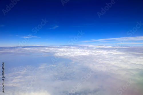 Fototapeta Naklejka Na Ścianę i Meble -  High altitude white clouds
