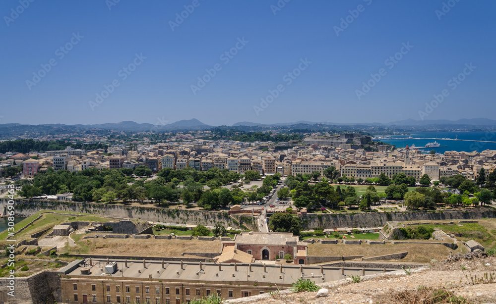 Obraz premium Panoramic view of Corfu Town (Greece) 