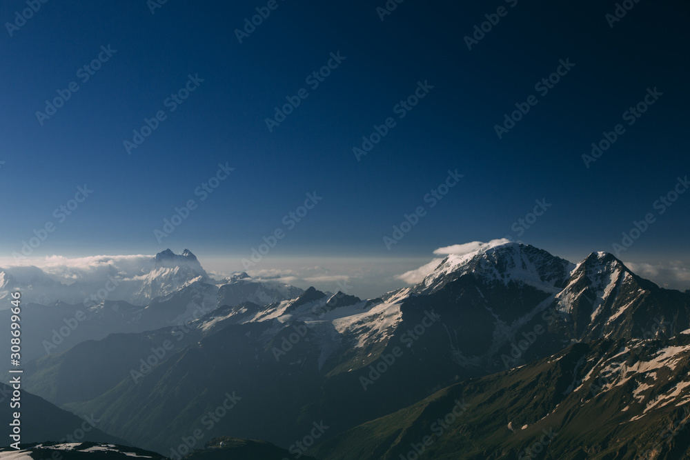 Fototapeta premium Mountain Snow Landscape