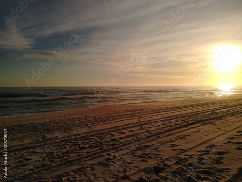 Sunset on the beach © Augusto