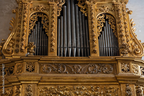 Organ in basilica San Pietro in Vincoli