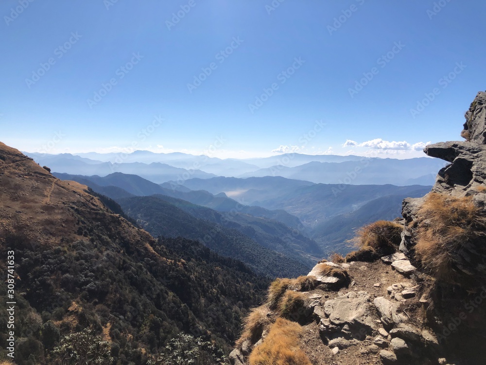 Fototapeta premium view of mountains