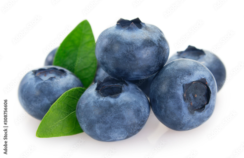 Obraz premium Fresh blueberry on white background