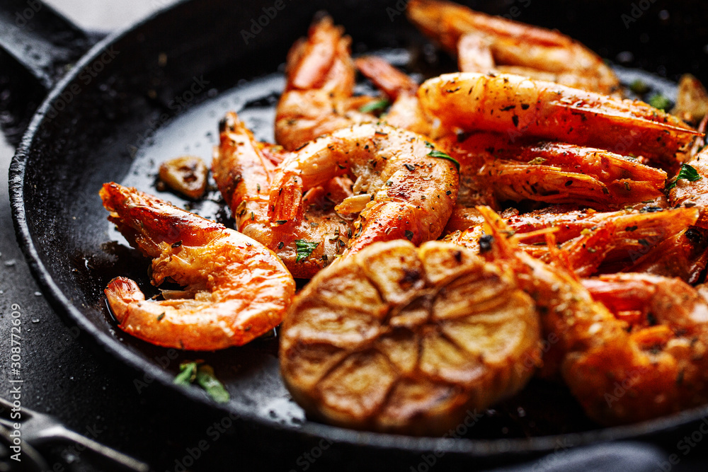 Roasted shrimps on pan