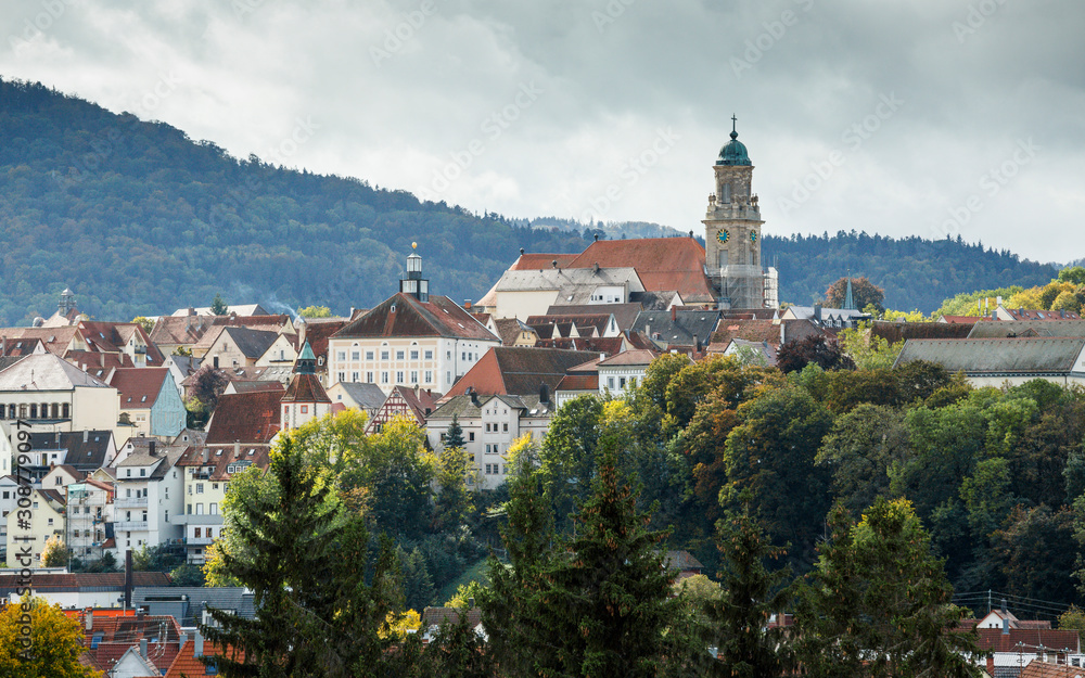 Obraz premium Zollernstadt Hechingen mit Blick auf die St. Jakobuskirche
