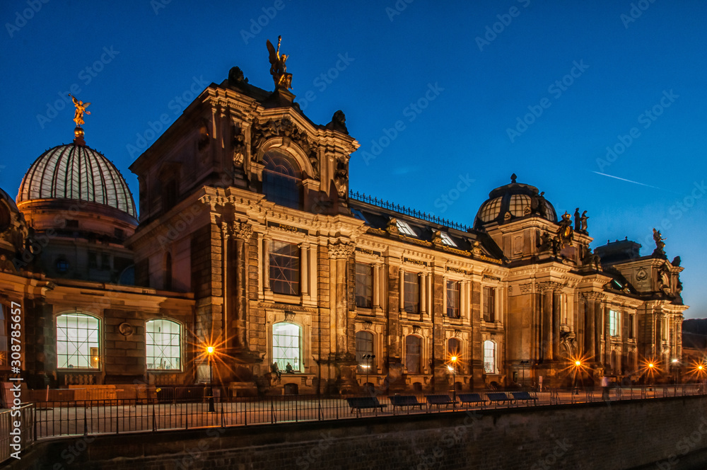 Dresden / Hochschule für Bildende Künste