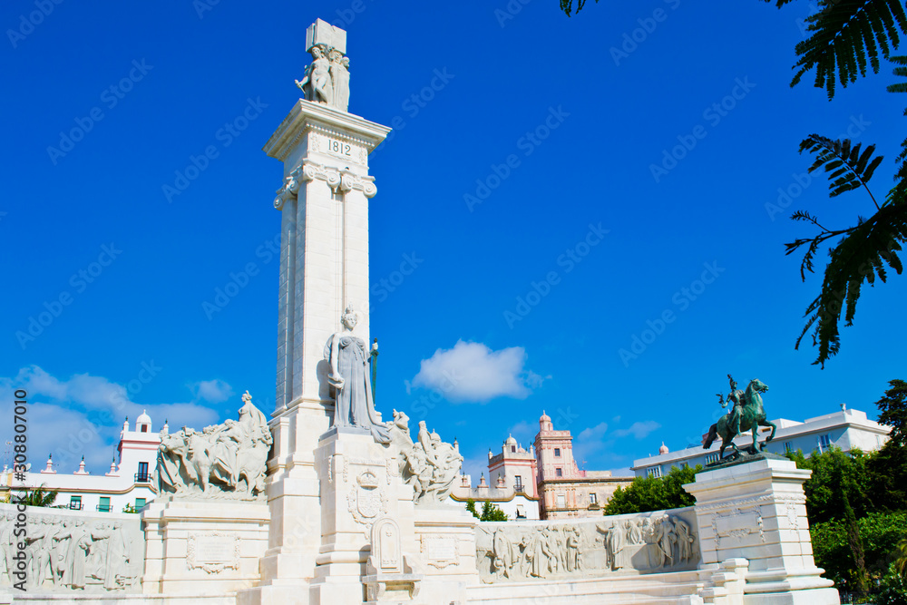 Obraz premium Monument to the Cortes and the 1812 constitution in Cádiz, Spain.