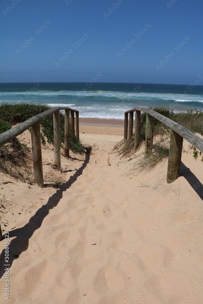Dee Why Lagoon to Long Reef Headland, Sydney Australia Dee Why Lagoon to Long Reef Headland, Sydney Australia