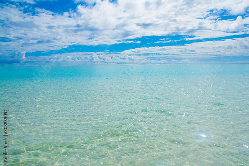 Fototapeta Naklejka Na Ścianę i Meble -  Shallow water, tropical blue ocean, blue sky, Kayangel state, Palau, Pacific