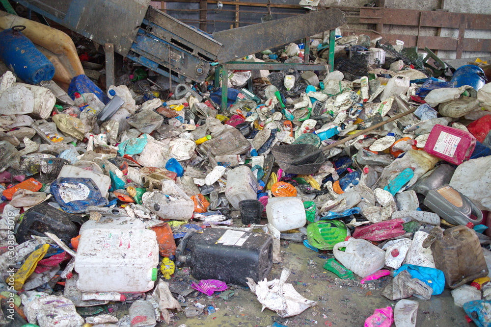 recycling plastic waste bottles from industrial liquids recycling plastic waste bottles from industrial liquids