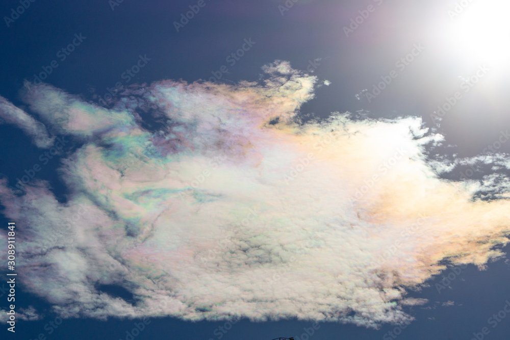 彩雲　空を彩る