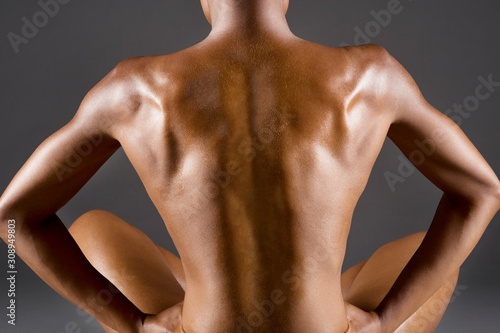 фотографія Back view of nude woman