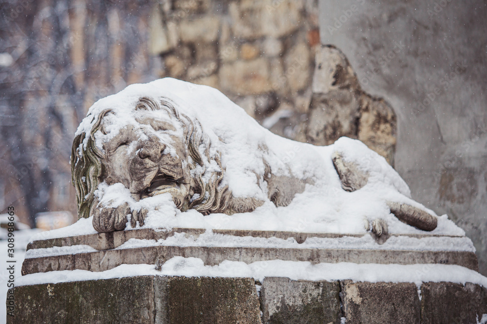 Lviv lion sculpture