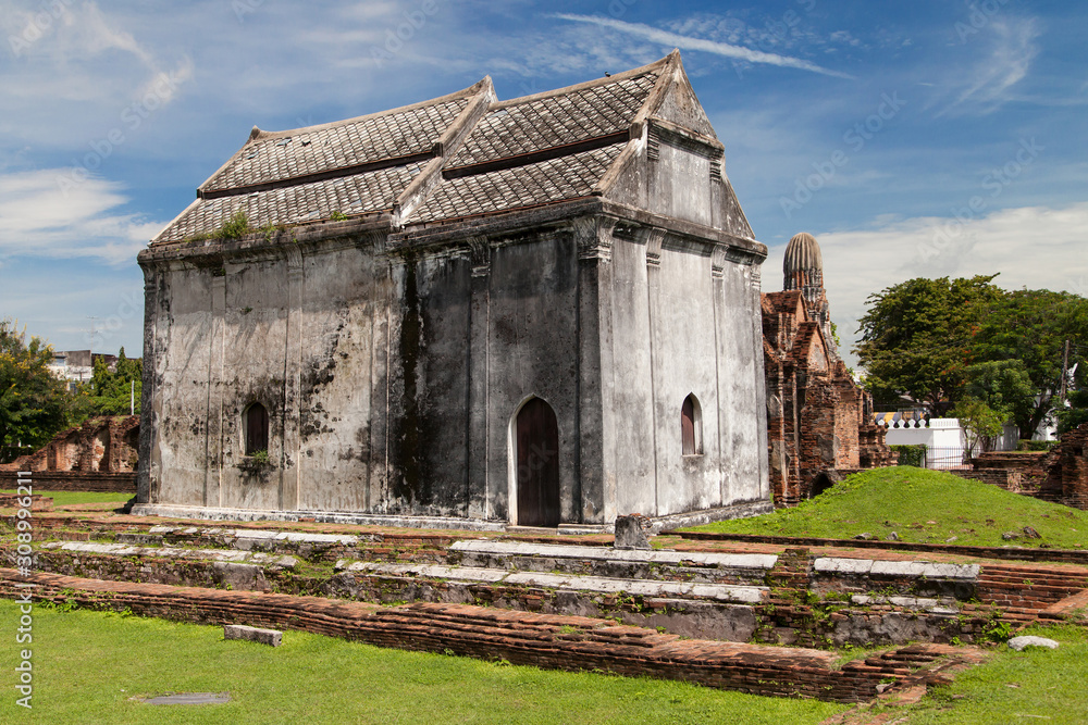 Standing Pavilion at Wat Mahathat in Lopburi