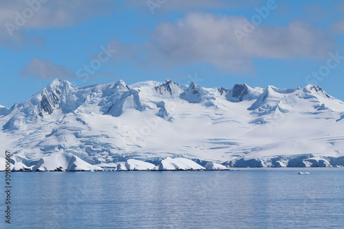 Snow-capped mountains on an island along the coasts of the Antarctic Peninsula, Antarctica © Marco Ramerini