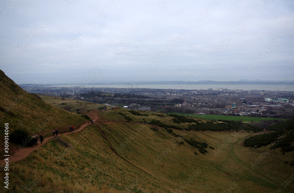 Naklejka premium vue sur la ville d'Édimbourg