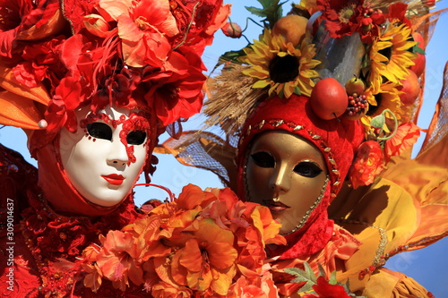 Fototapeta Naklejka Na Ścianę i Meble -  very beautiful mask and carnival makeup in Annecy