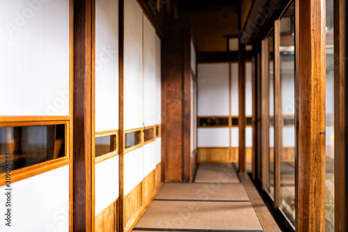 Vászonkép Traditional japanese home or ryokan with shoji sliding paper doors tatami mat fl