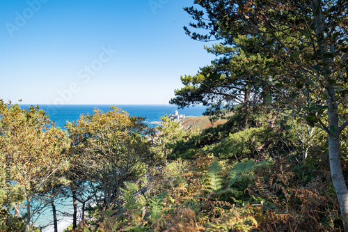 walk on the GR34 in Brittany with far away La Latte fort