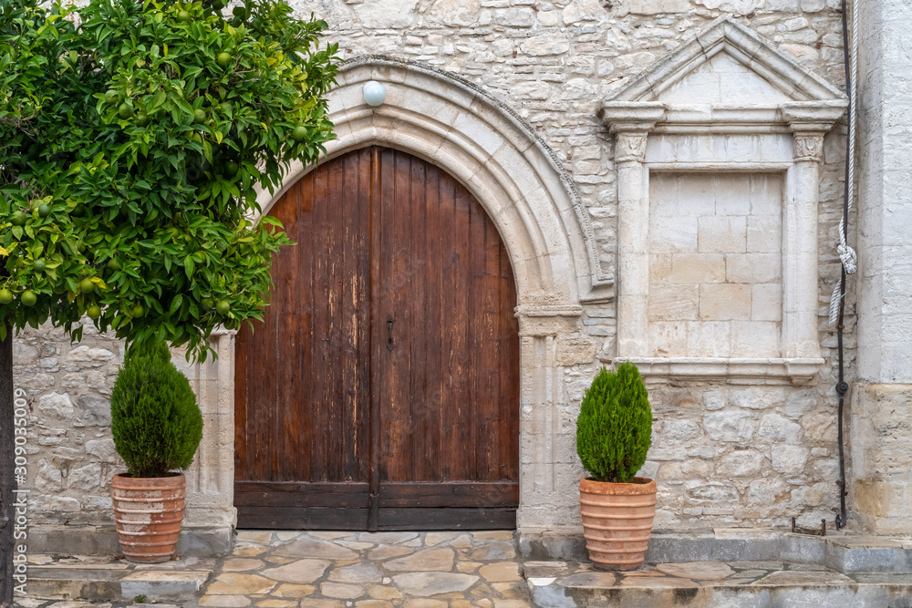 Fototapeta premium Entrance to the Cypriot church.