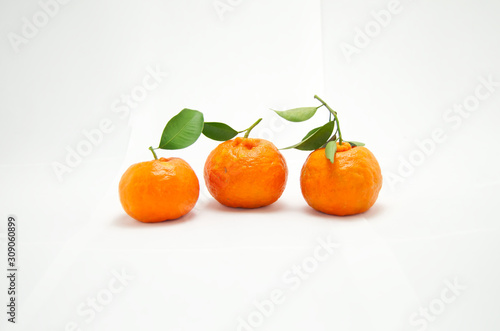 3 Mandarinas