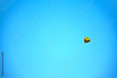 aerial, air, background, balloon, beautiful, blue, bright, color, colorful, day, fly, freedom, fun, happiness, happy, heart, heart balloon, helium, inflatable, inflatable balloon, joy, love, love hear