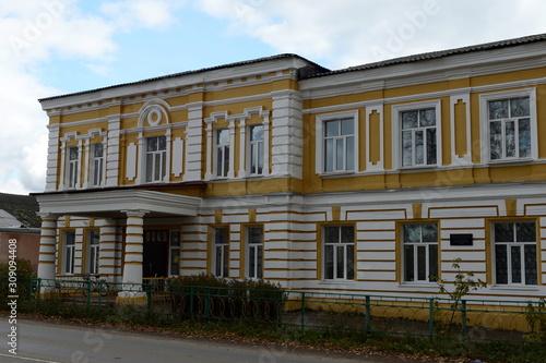  The building of the second primary school in the city of Ryazhsk. Ryazan region © b201735
