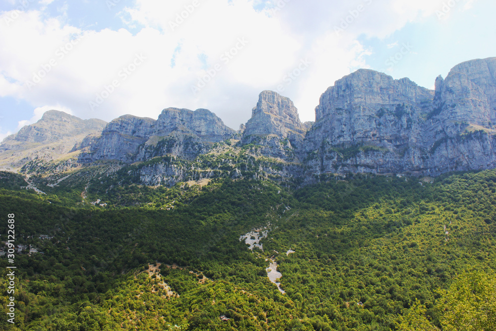 Obraz premium Astraka peak of Mount Tymfi Epirus Greece