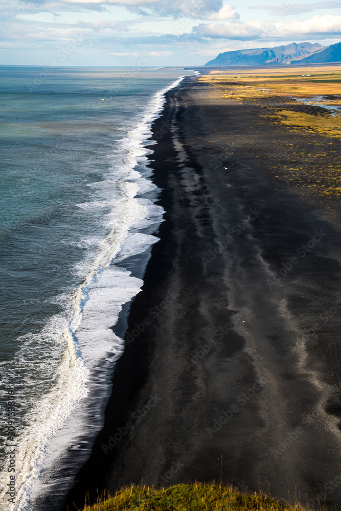 Fototapeta premium Icelandic Coastline
